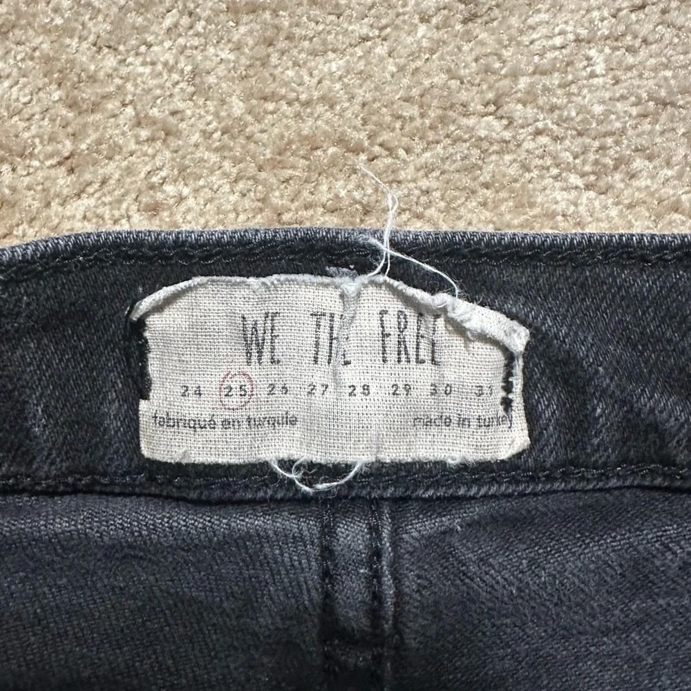 We The Free Black Distressed Jeans - Picture 5 of 5